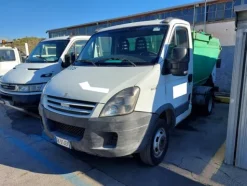 5#7528 Mini compattatore vasca Iveco
