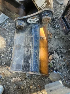 1#9496 Miniescavatore Bobcat E35 con accessori