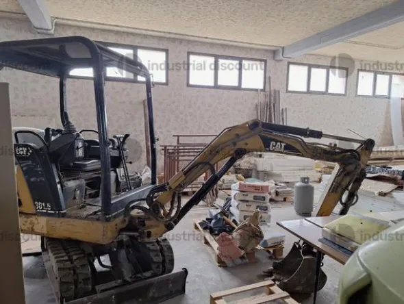 6#9747 Miniescavatore Caterpillar
