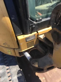 44#5562 Miniescavatore cingolato Caterpillar