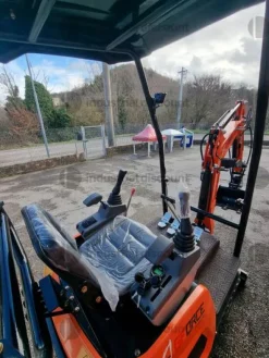 2#10028 Mini escavatore Gforce motore Kubota