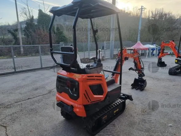 2#10028 Mini escavatore Gforce motore Kubota