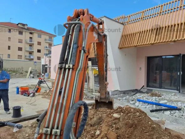 1#9666 Miniescavatore Hitachi