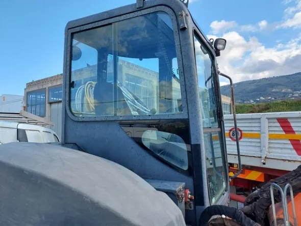 19#6799 Miniescavatore Hitachi