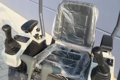 Mini escavatore IRE18 nuovo
