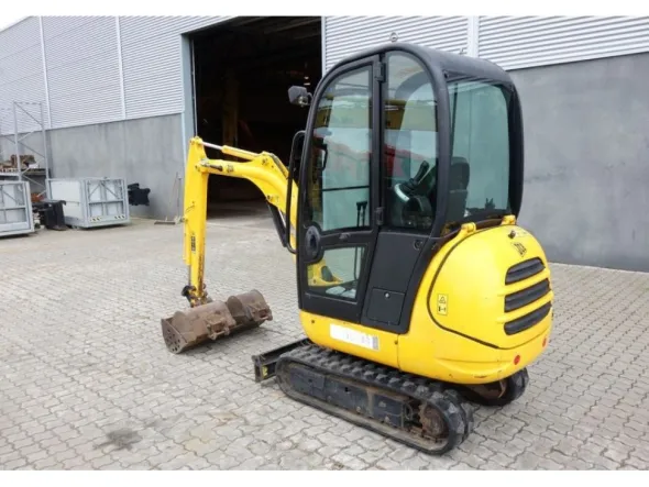 Miniescavatore JCB 8018