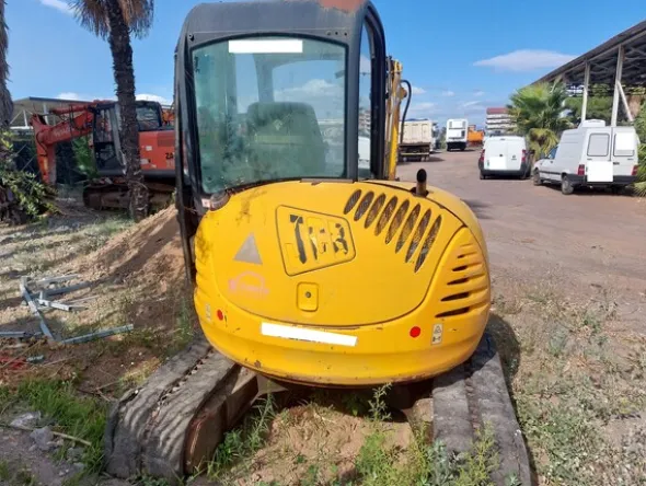 12#7850 Mini escavatore JCB 80.45