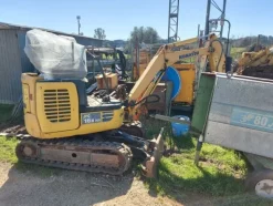 13#6166 Miniescavatore Komatsu PC16
