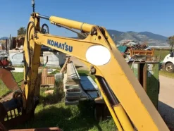 13#6166 Miniescavatore Komatsu PC16