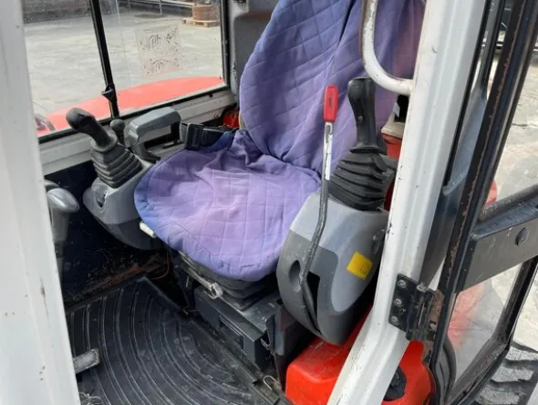 4#6111 Miniescavatore Kubota