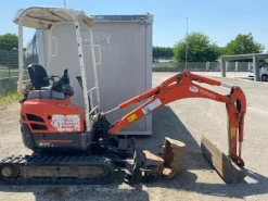 Mini escavatore Kubota U15 3