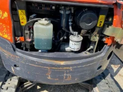 Mini escavatore Kubota U15 3