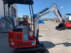 6#8237 Miniescavatore Tos R319