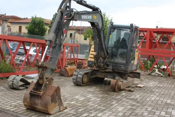 18#4313 Miniescavatore Volvo