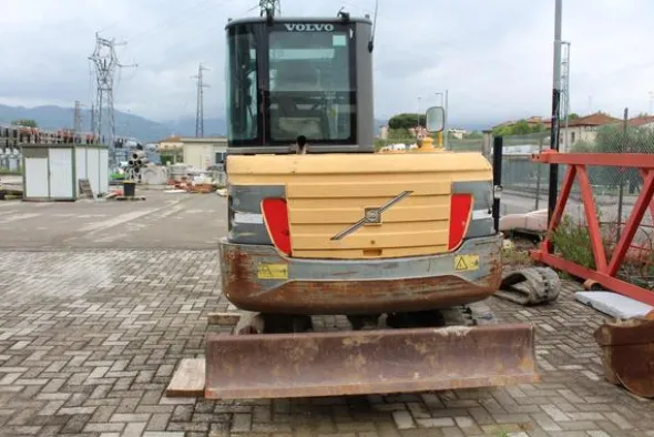 18#4313 Miniescavatore Volvo