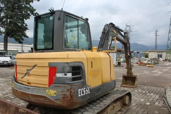 18#4313 Miniescavatore Volvo