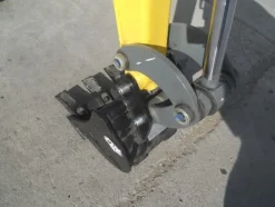 2#5024 Mini escavatore Wacker Neuson 803