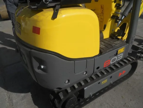 2#5024 Mini escavatore Wacker Neuson 803