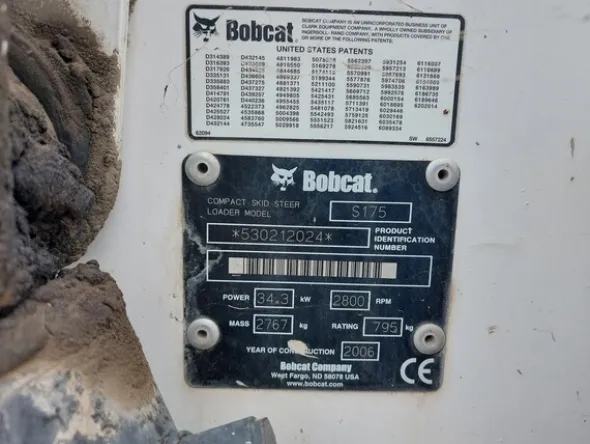 34#7850 Mini pala gommata Bobcat S175