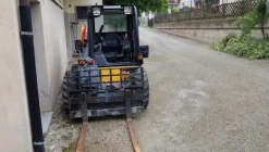 1#3198 Minipala gommata JCB
