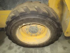 6#3444 Minipala semovente New Holland