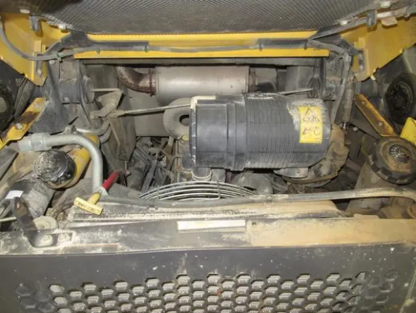7#3444 Minipala semovente New Holland