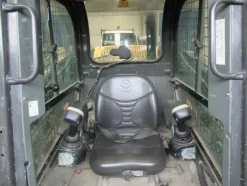 7#3444 Minipala semovente New Holland