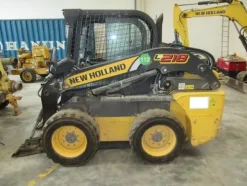 8#3444 Minipala semovente New Holland