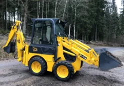 Mini terna JCB 1CX (2002) – 3.300 ore