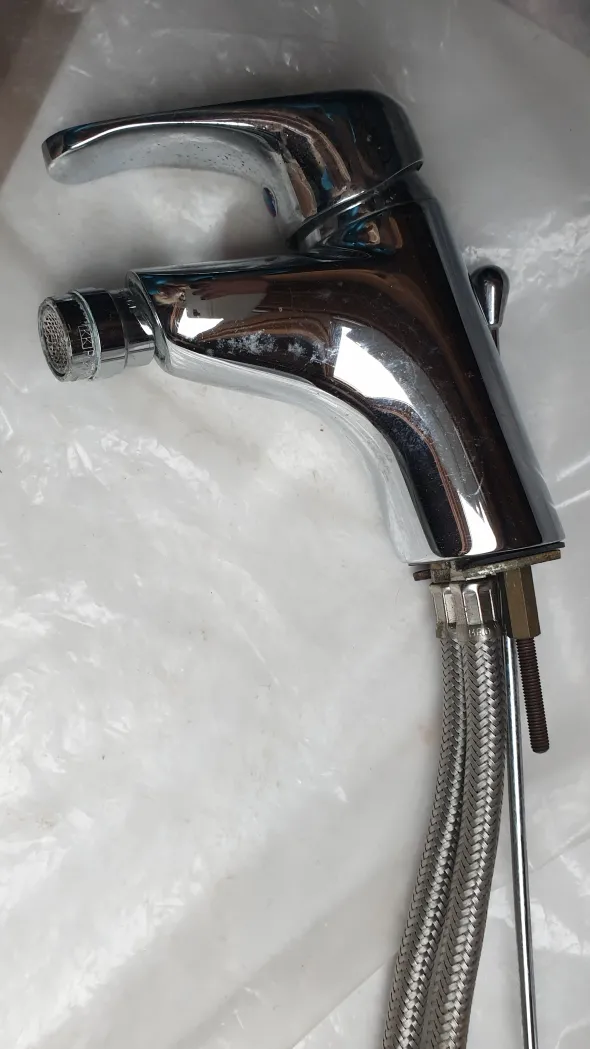 MISCELATORE PER LAVANDINO O BIDET
