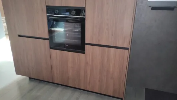 Mobile cucina ad angolo, completo di elettrodomestici