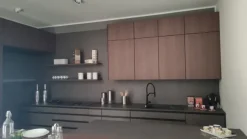 Mobile cucina ad angolo, completo di elettrodomestici