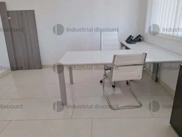 9#9504 Mobili ufficio con accessori