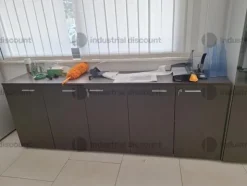 9#9504 Mobili ufficio con accessori