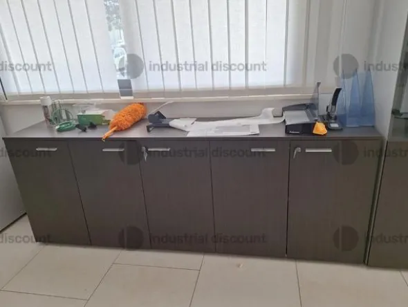 9#9504 Mobili ufficio con accessori