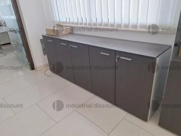 9#9504 Mobili ufficio con accessori