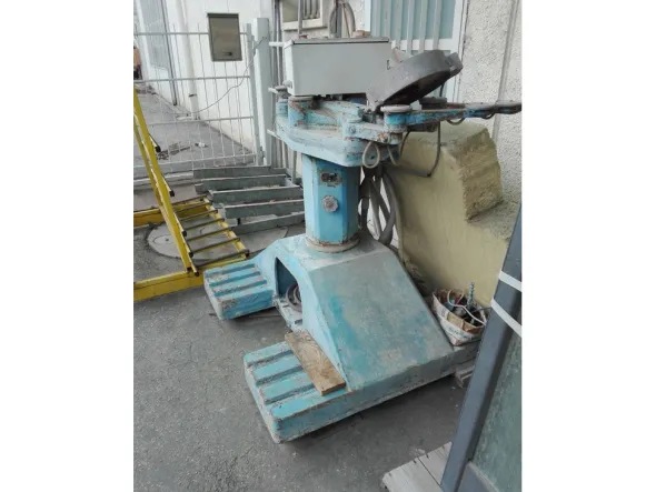 Molatrice per vetri