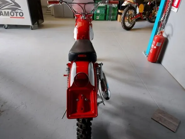 46#6030 Moto Augusta MV 125