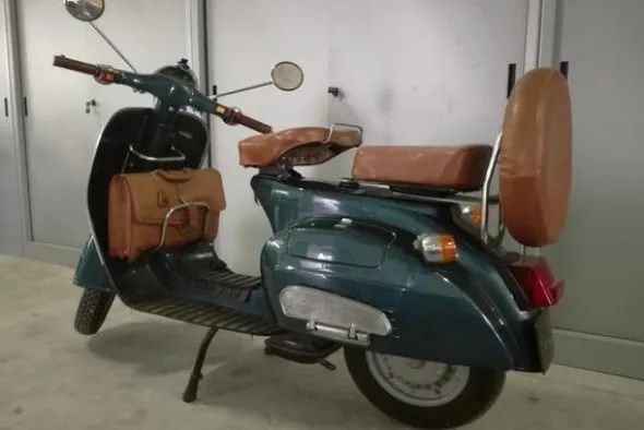14#3672 Moto Bajaj Chetak Classic 150cc