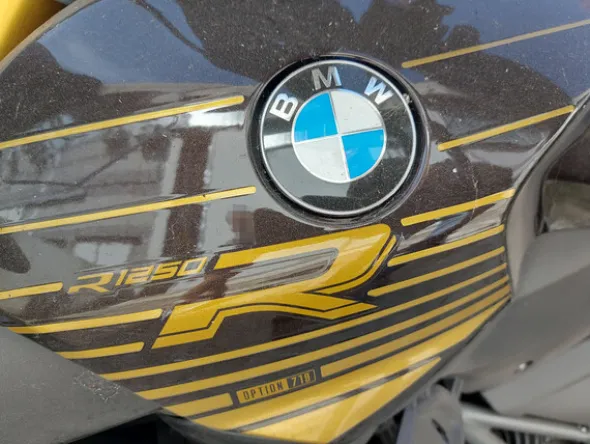2#7703 Motocicletta BMW