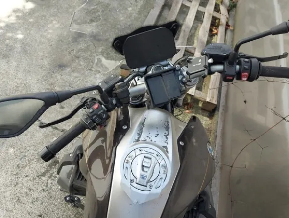 2#7703 Motocicletta BMW