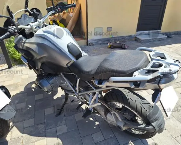 2#8732 Motociclo BMW R1200 GS