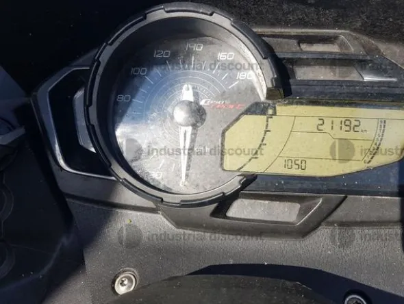 1#10040 Motociclo BMW 650 Sport