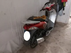 9#5392 Motociclo Honda
