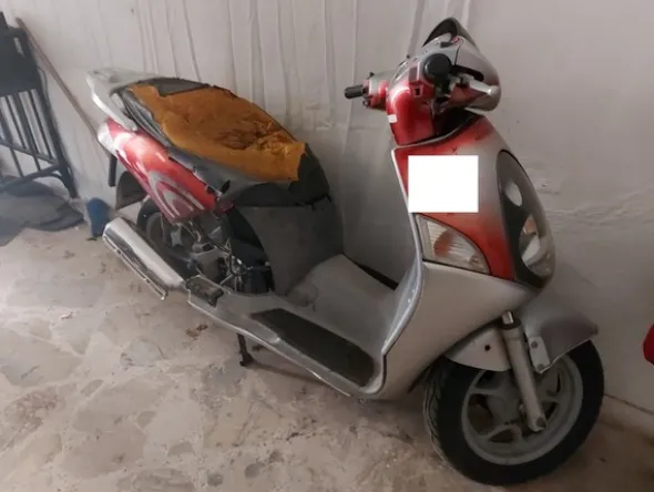 9#5392 Motociclo Honda