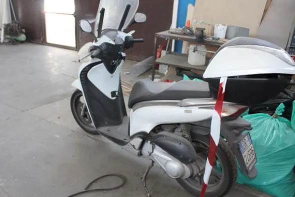 16#4475 Motociclo Honda