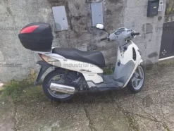 13#9860 Motociclo Honda