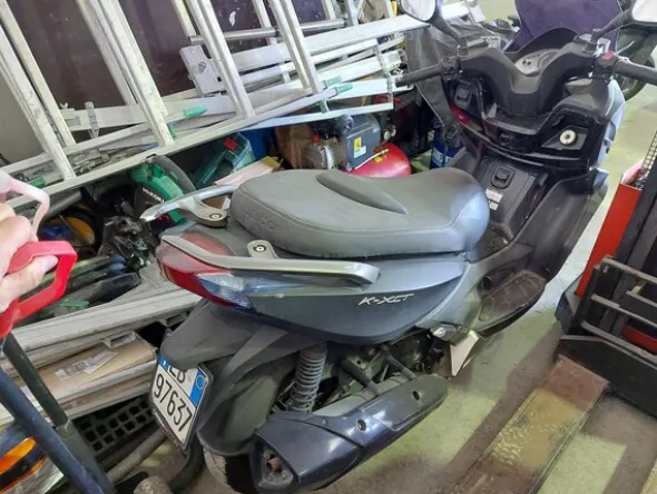 2#7913 Motociclo Kymco