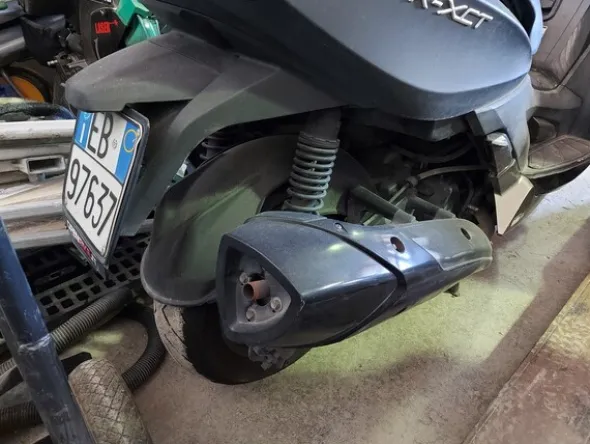 2#7913 Motociclo Kymco