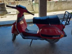 5#5606 Motociclo Piaggio